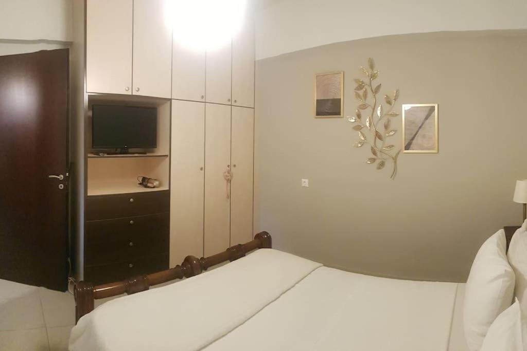 Afroditi'S Guest House Candia Esterno foto